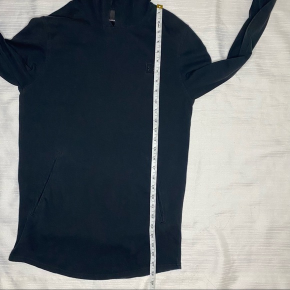 Under Armour all Black pull over hoodie sweater for workout or lounge - Picture 6 of 7